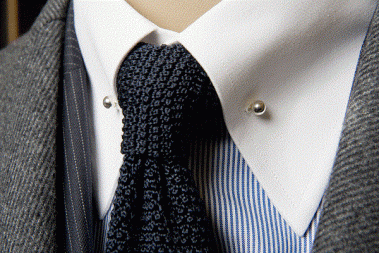 navy-knit-necktie navy-knit-necktie-collar-bar