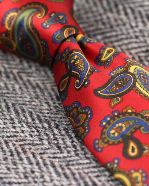 paisley-silk-tie